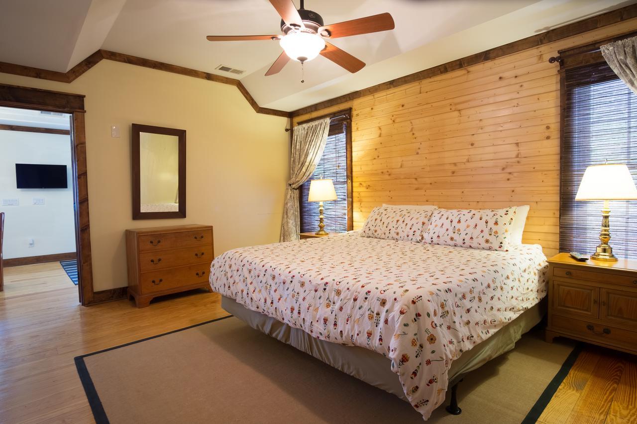 Swamp Rabbit Inn Travelers Rest Exterior foto